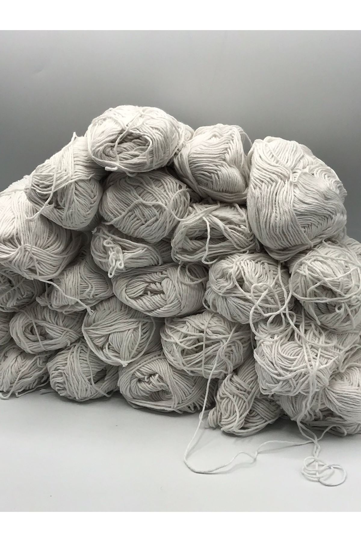 Stok Fazlası Dökme Beyaz Cotton İp 2000 Gram CP51